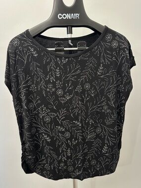Edista Angles Short Sleeve Shirt